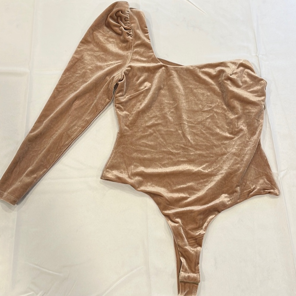 ASTR one should velvet bodysuit